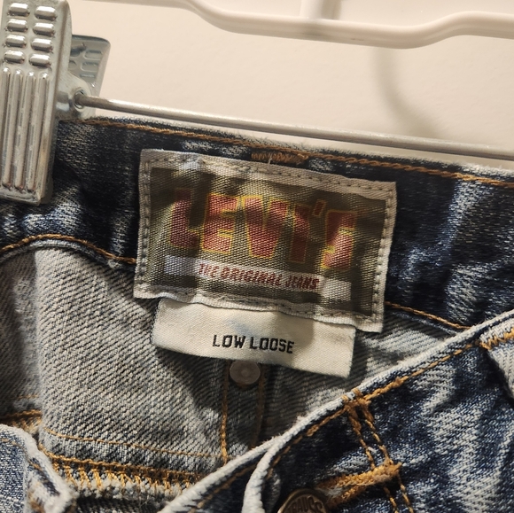 Levi's 701s - Picture 8 of 9